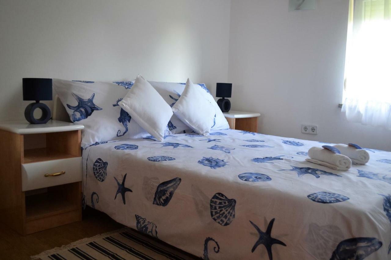 Apartments Marko Porec Bagian luar foto